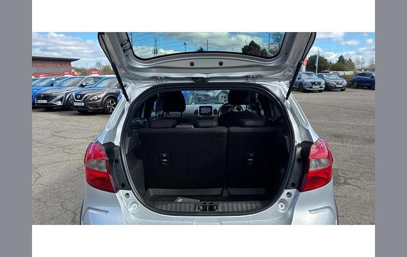 Second-hand Ford Ka Plus Active 85 CP (62 kW) 2019 Argintiu Hatchback