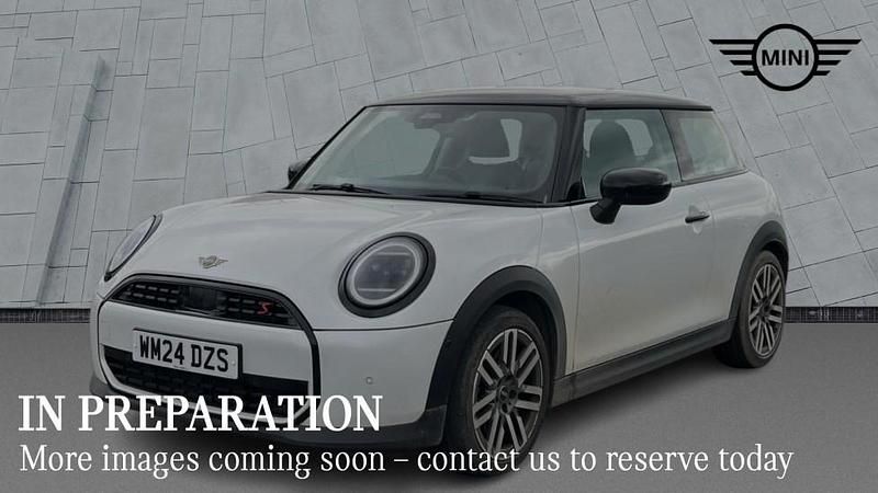 Used Mini Cooper S Hatch 201 HP (147 kW) 2024 White Hatchback