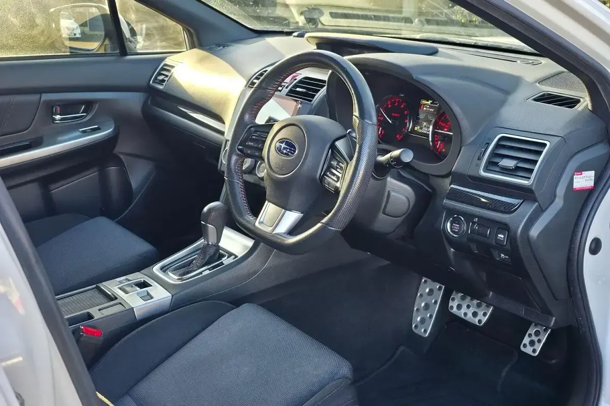 Used Subaru WRX STI GT 300 HP (220 kW) 2014 White Sedan