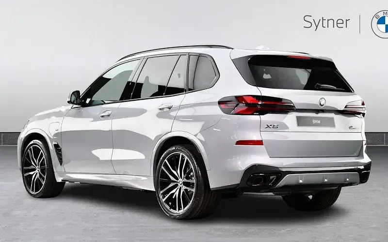 New BMW X5 M Sport 489 HP (359 kW) 2026 SUV