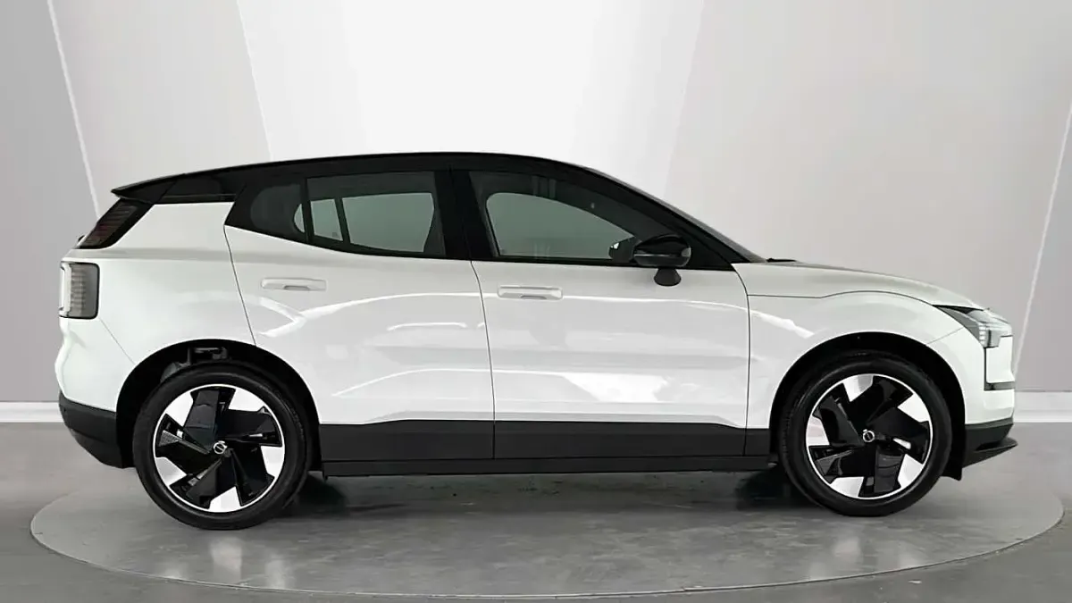 New Volvo EX30 Performance 310 kW (422 HP) 2026 SUV