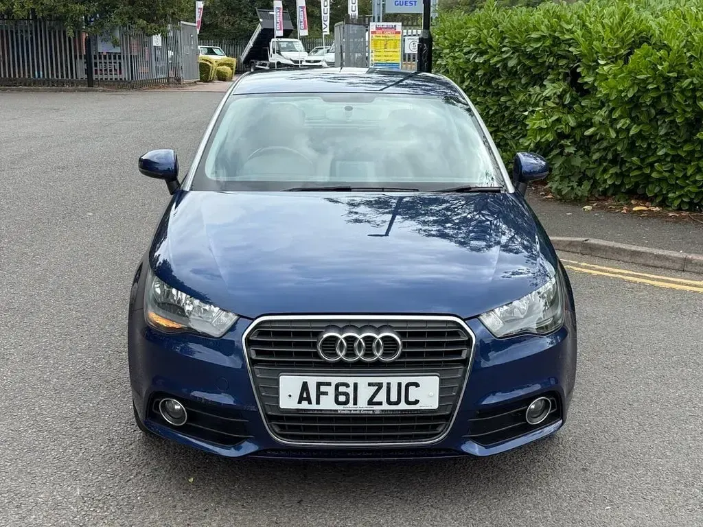Used Audi A1 Sport 122 HP (89 kW) 2011 Blue Hatchback