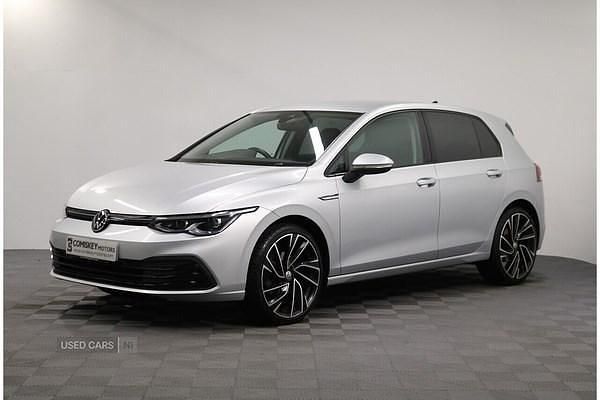 Used VW Golf VIII Style 150 HP (110 kW) 2022 Silver Hatchback