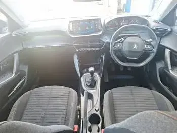 Used Peugeot 2008 Active+ 101 HP (74 kW) 2022 Grey SUV