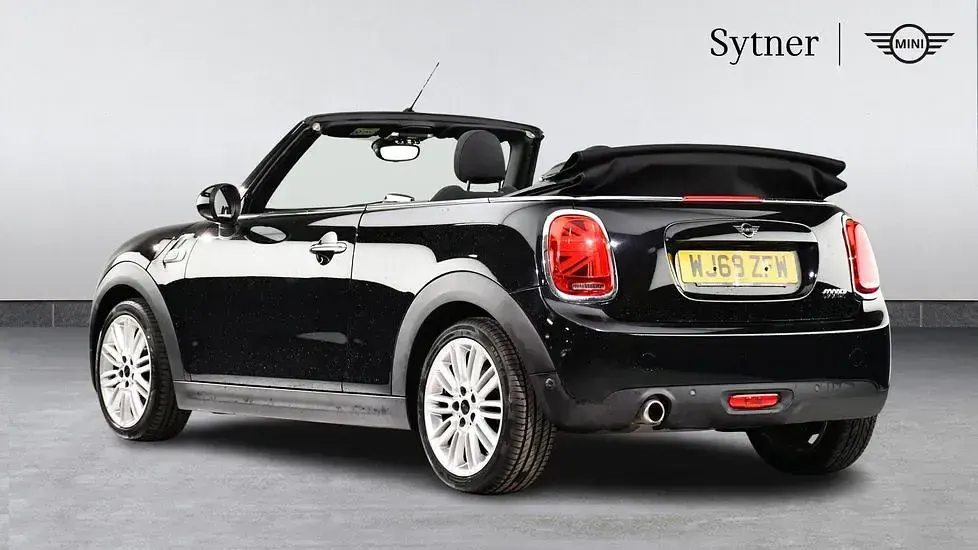 Used Mini Cooper Cabriolet 134 HP (98 kW) 2018 Black Cabriolet