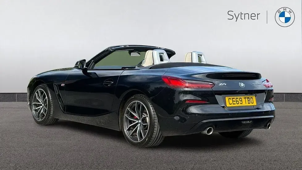 Used BMW Z4 Sport Line 194 HP (142 kW) 2019 Black Cabriolet