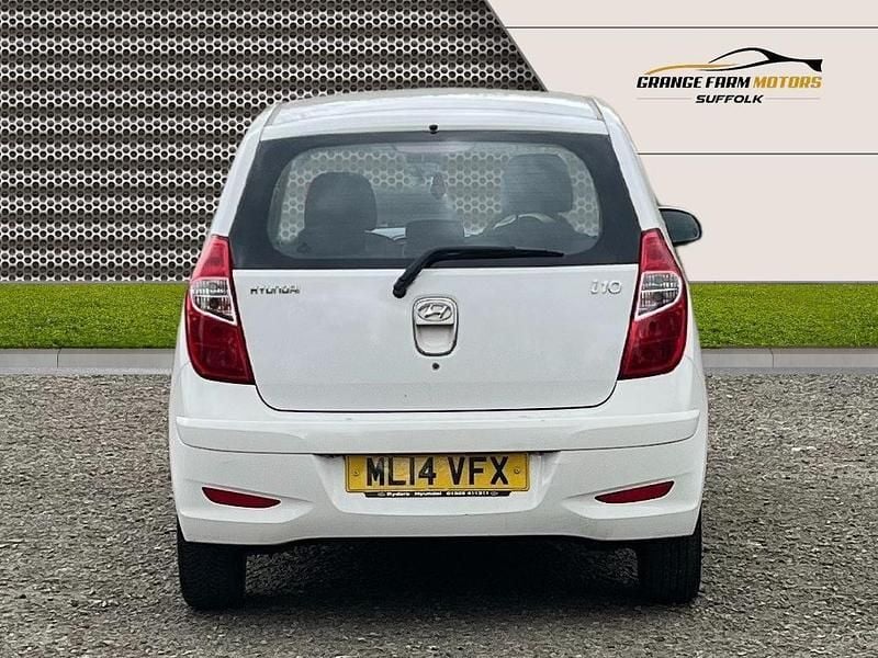 Used Hyundai i10 Active 2014 White Hatchback