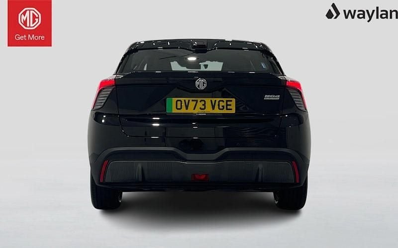 Used MG MG4 EV SE 150 kW (204 HP) 2024 Hatchback