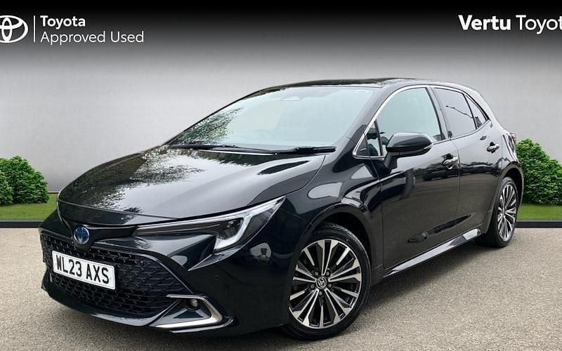 Used Toyota Corolla Design 140 HP (102 kW) 2026 Hatchback