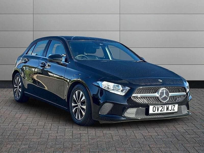 Black Used 2021 Mercedes A180 SE Hatchback | £16,095 (Good price) - Image 1/4
