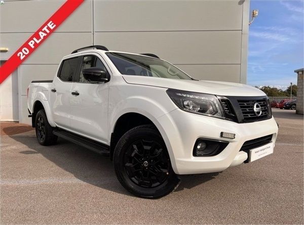 White Used 2020 Nissan Navara N-Guard Pickup | £28,794 - Image 1/4
