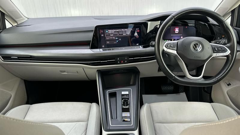 Used VW Golf VIII Style 204 HP (150 kW) 2022 Grey Hatchback