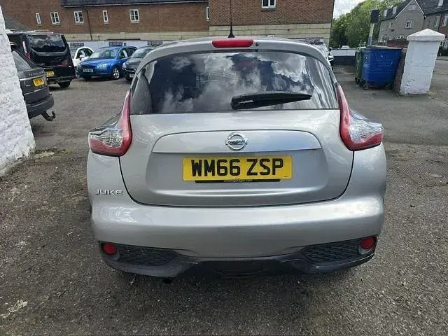 Used Nissan Juke N-Connecta 115 HP (84 kW) 2016 Silver SUV