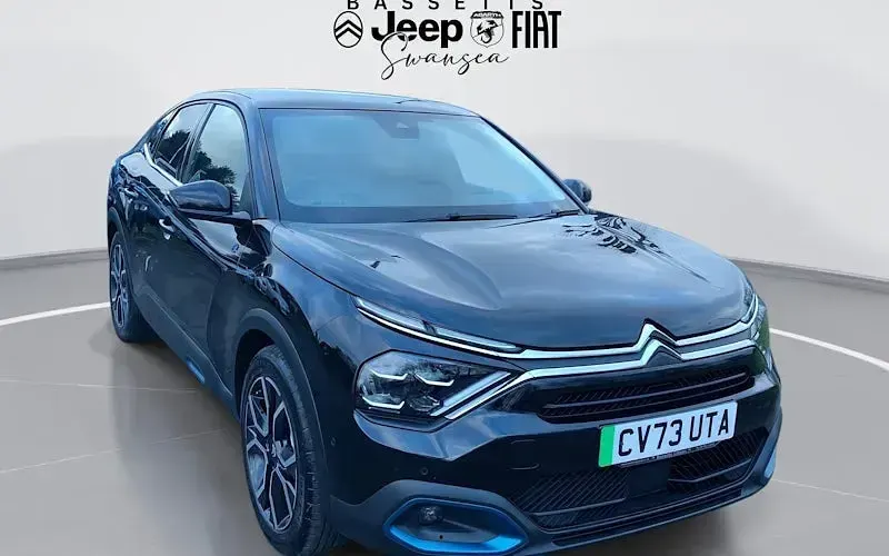 Used Citroën e-C4 Shine 100 kW (136 HP) 2023 Sedan