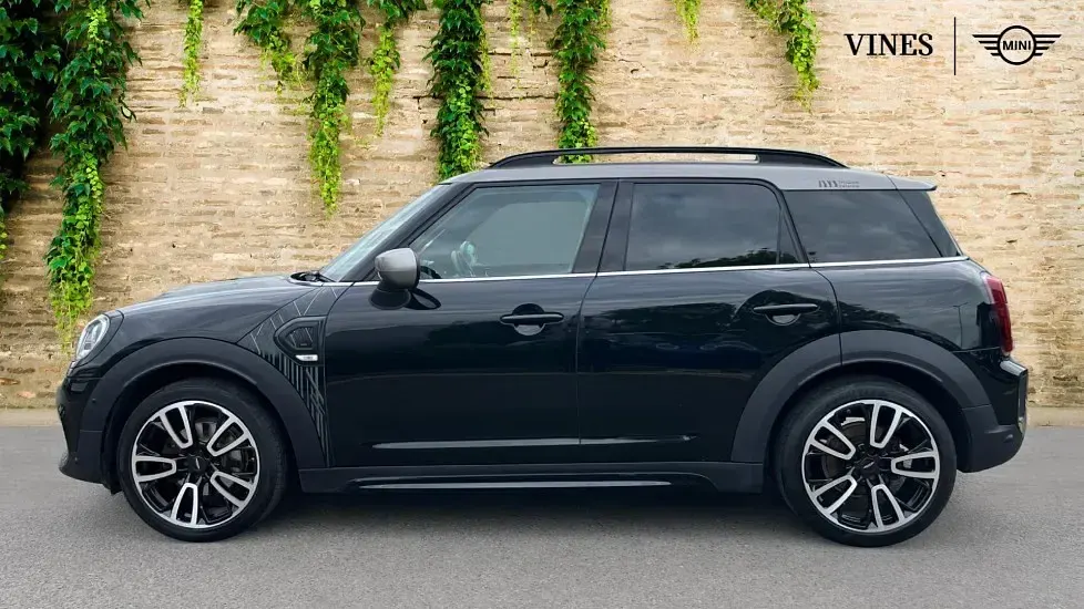 Usado Mini Cooper Countryman 134 CV (98 kW) 2022 Negro SUV