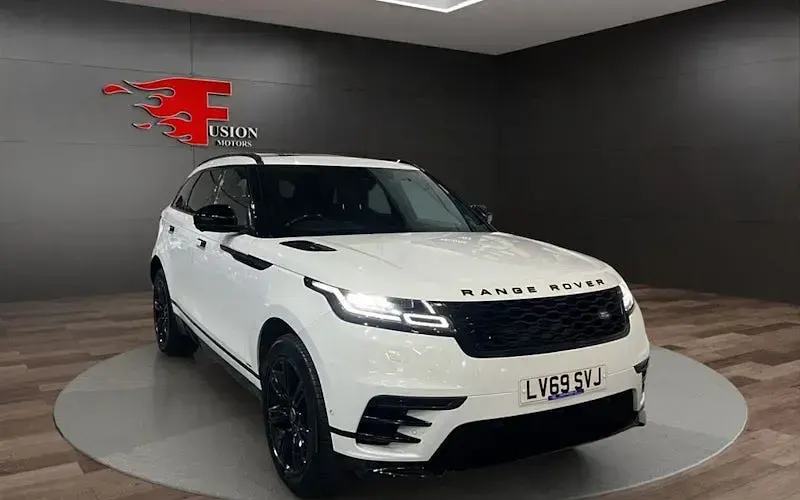 Second-hand Land Rover Range Rover Velar SE Dynamic 180 CP (132 kW) 2019 Alb SUV