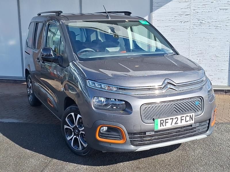 Used Citroën Berlingo XTR 100 kW (136 HP) 2023 Grey MPV