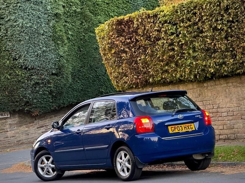 Used Toyota Corolla 2003 Blue Hatchback