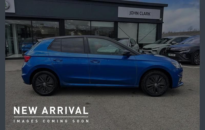 Used Skoda Fabia Colour Edition 108 HP (79 kW) 2022 Blue Hatchback