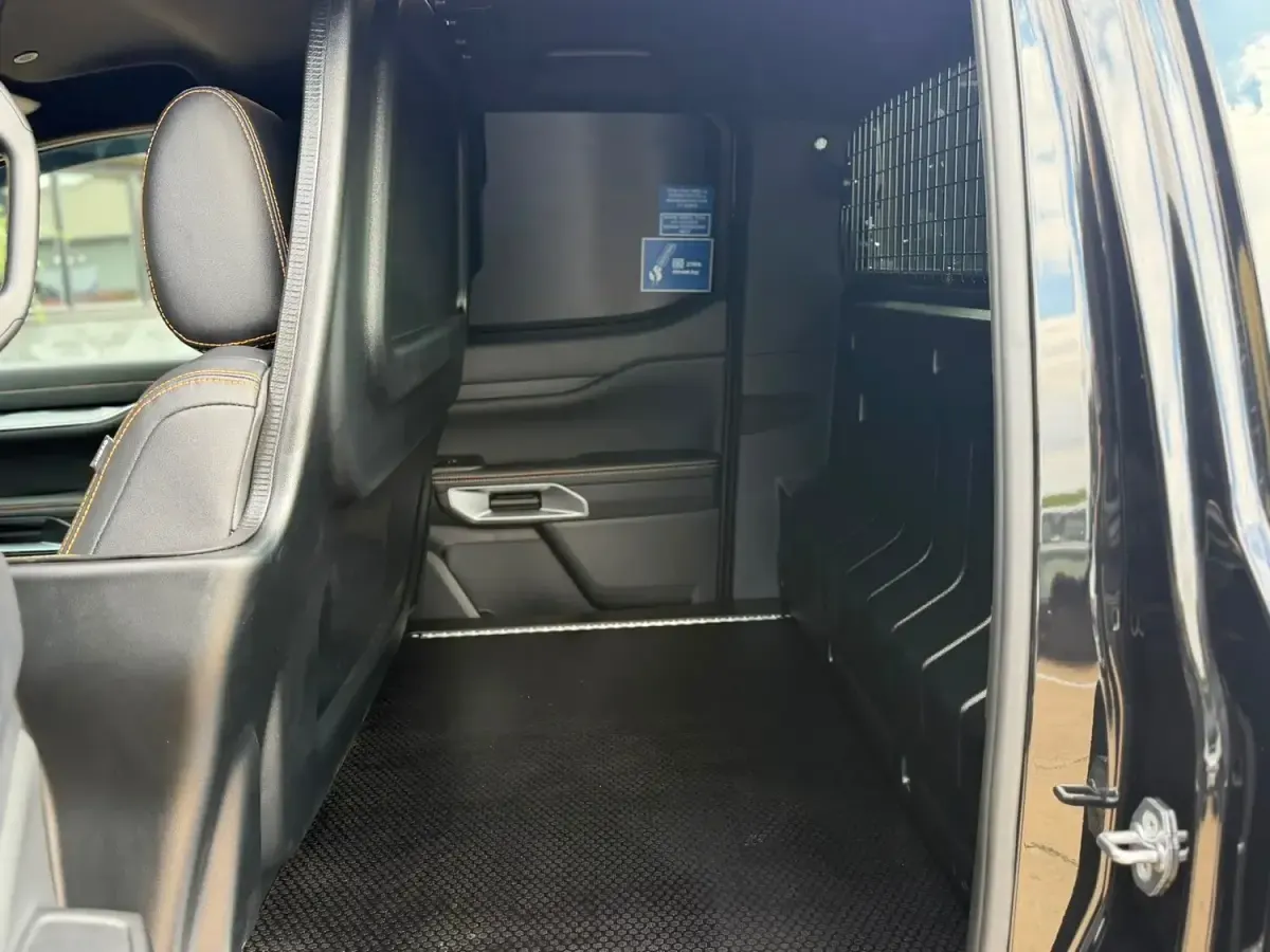 New Ford Ranger Wildtrack 2026 Agate black Pickup