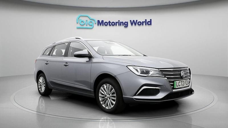 Used MG MG5 EV Exclusive 114 kW (156 HP) 2022 Silver Estate