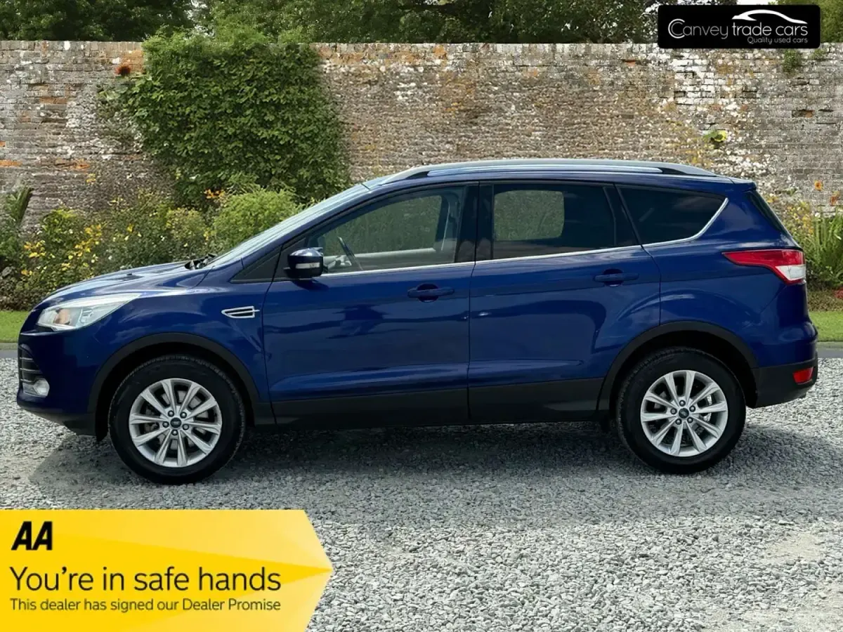 Second-hand Ford Kuga Titanium 150 CP (110 kW) 2016 Albastru SUV