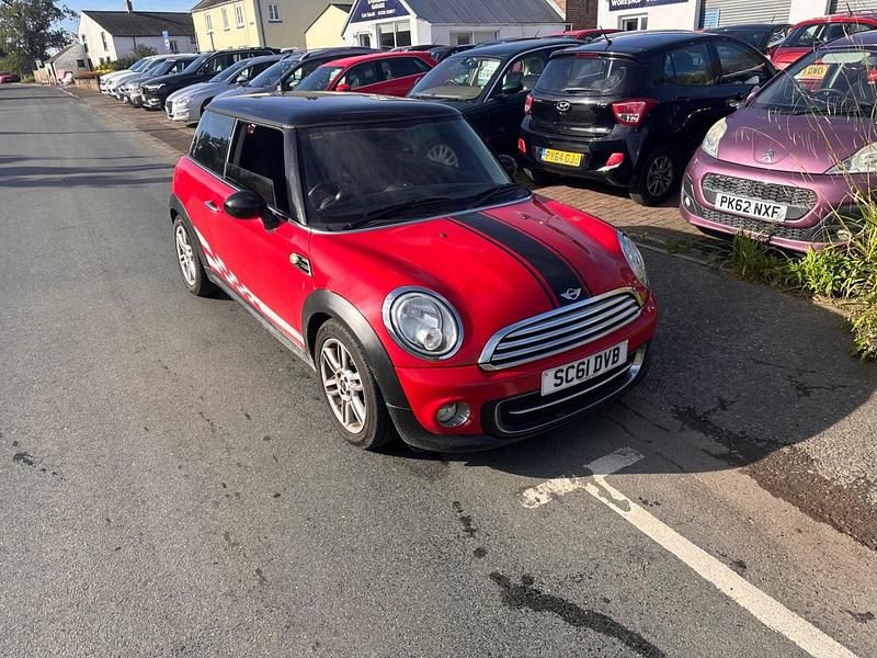 Red Used 2012 Mini Cooper D Hatch Hatchback | £2,995 (A bit pricey) - Image 1/4