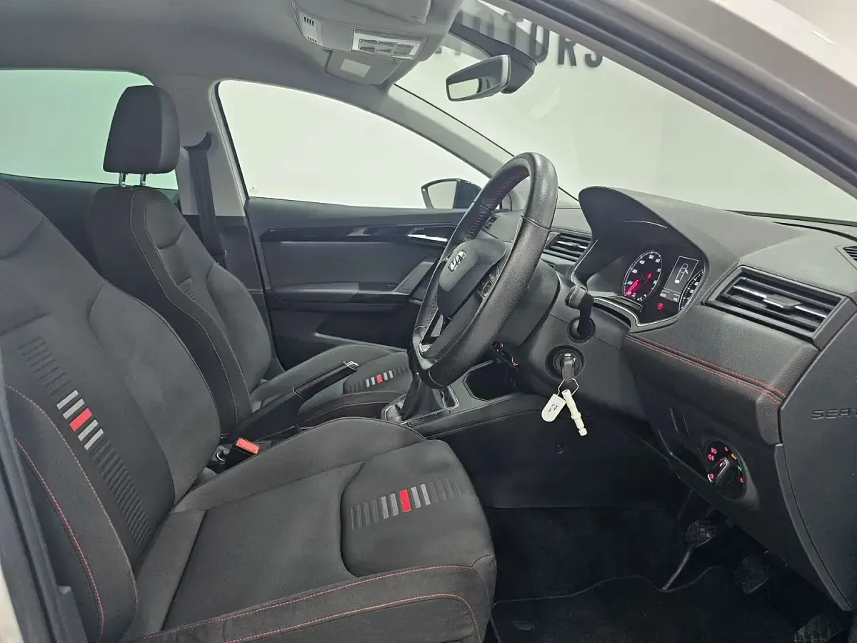Used Seat Ibiza FR 95 HP (69 kW) 2018 White Hatchback