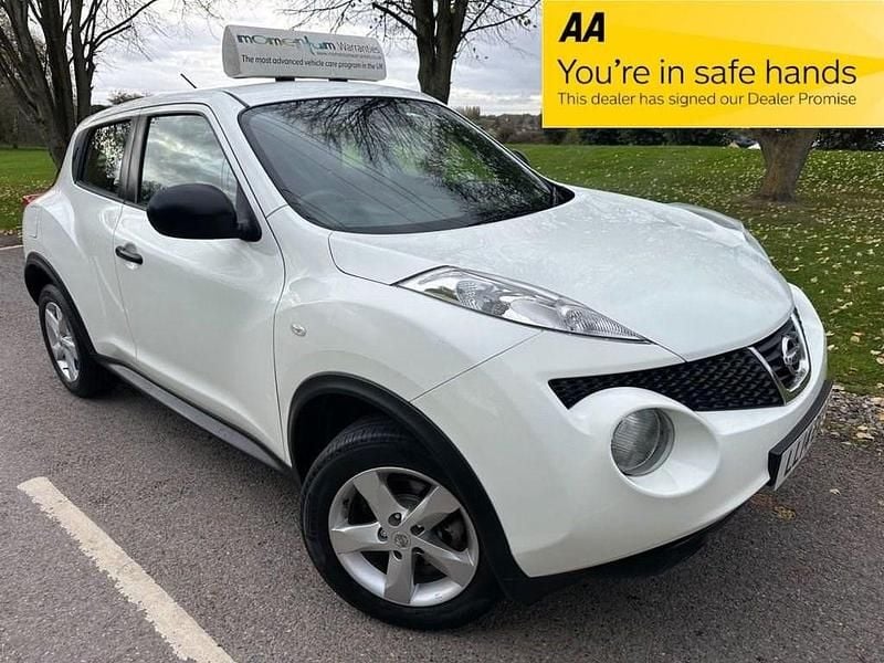White Used 2014 Nissan Juke S SUV | £4,250 (Good price) - Image 1/4