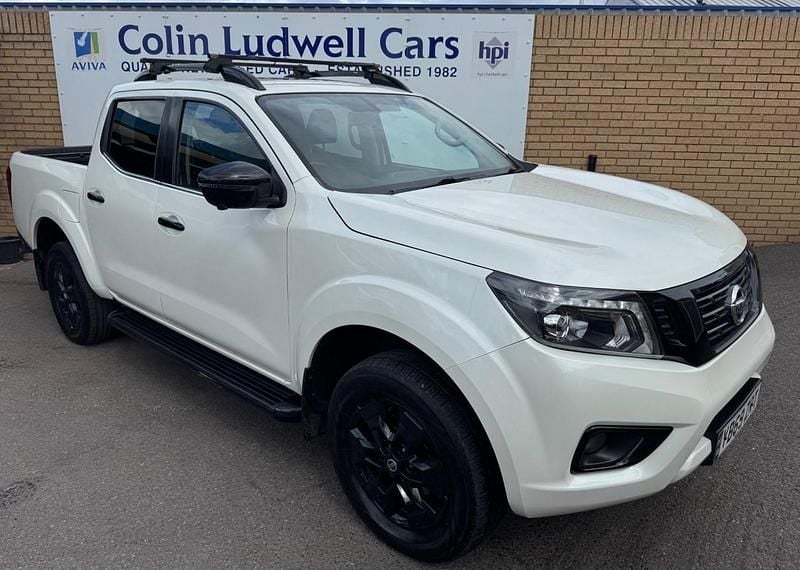White Used 2019 Nissan Navara N-Guard Pickup | £14,950 (Super price) - Image 1/4