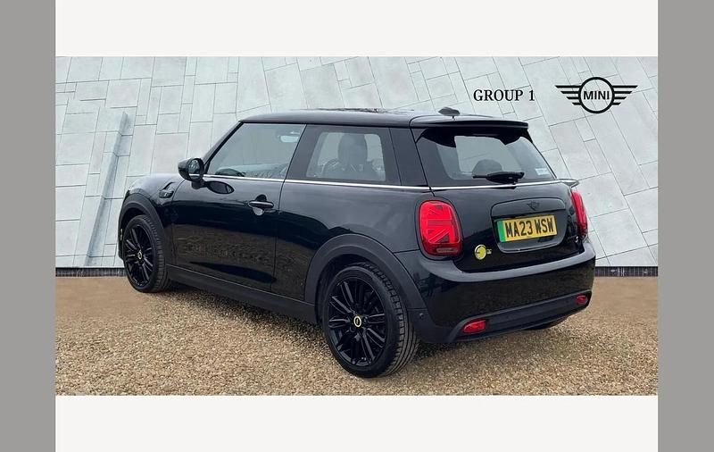 Used Mini Cooper S Level 2 135 kW (184 HP) 2023 Black Hatchback