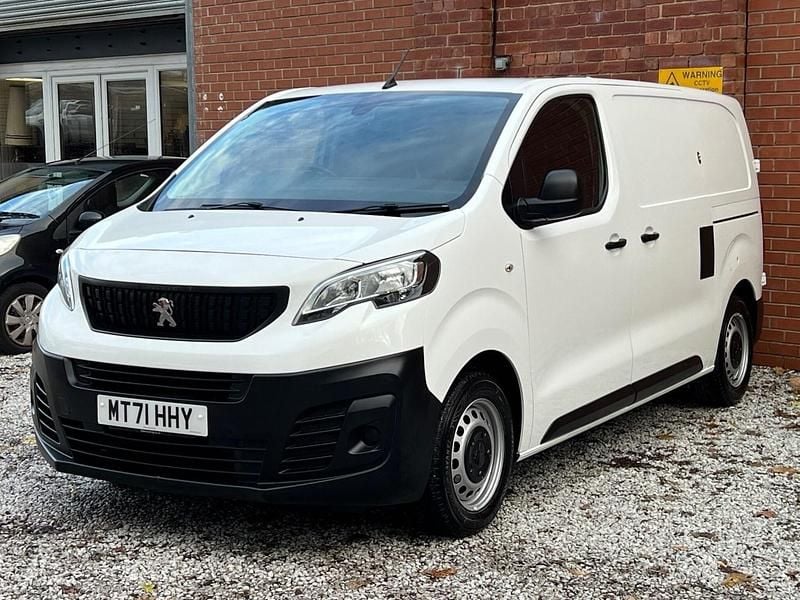 Second-hand Peugeot Expert Premium 2021 Alb Van