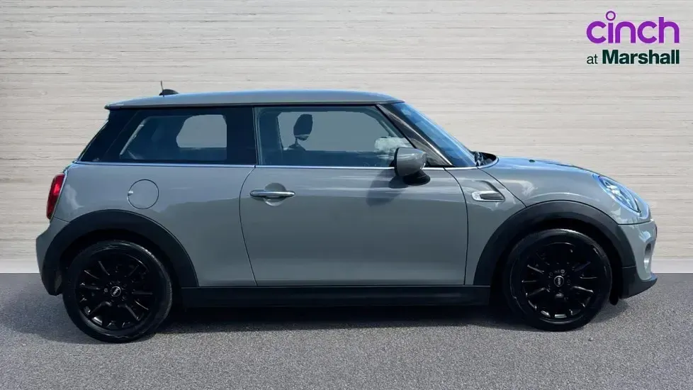Used Mini ONE Classic 102 HP (75 kW) 2021 Grey Hatchback