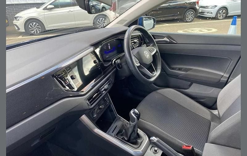 Used VW Polo Life 80 HP (58 kW) 2023 Blue Hatchback