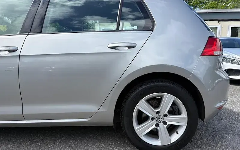 Used VW Golf VII Edition 110 HP (80 kW) 2016 Silver Hatchback
