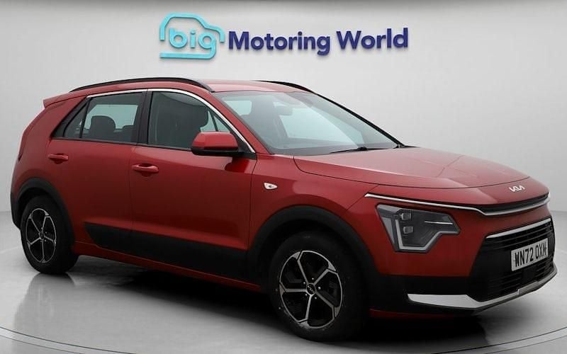 Red Used 2022 Kia Niro SUV | £16,200 (Good price) - Image 1/4