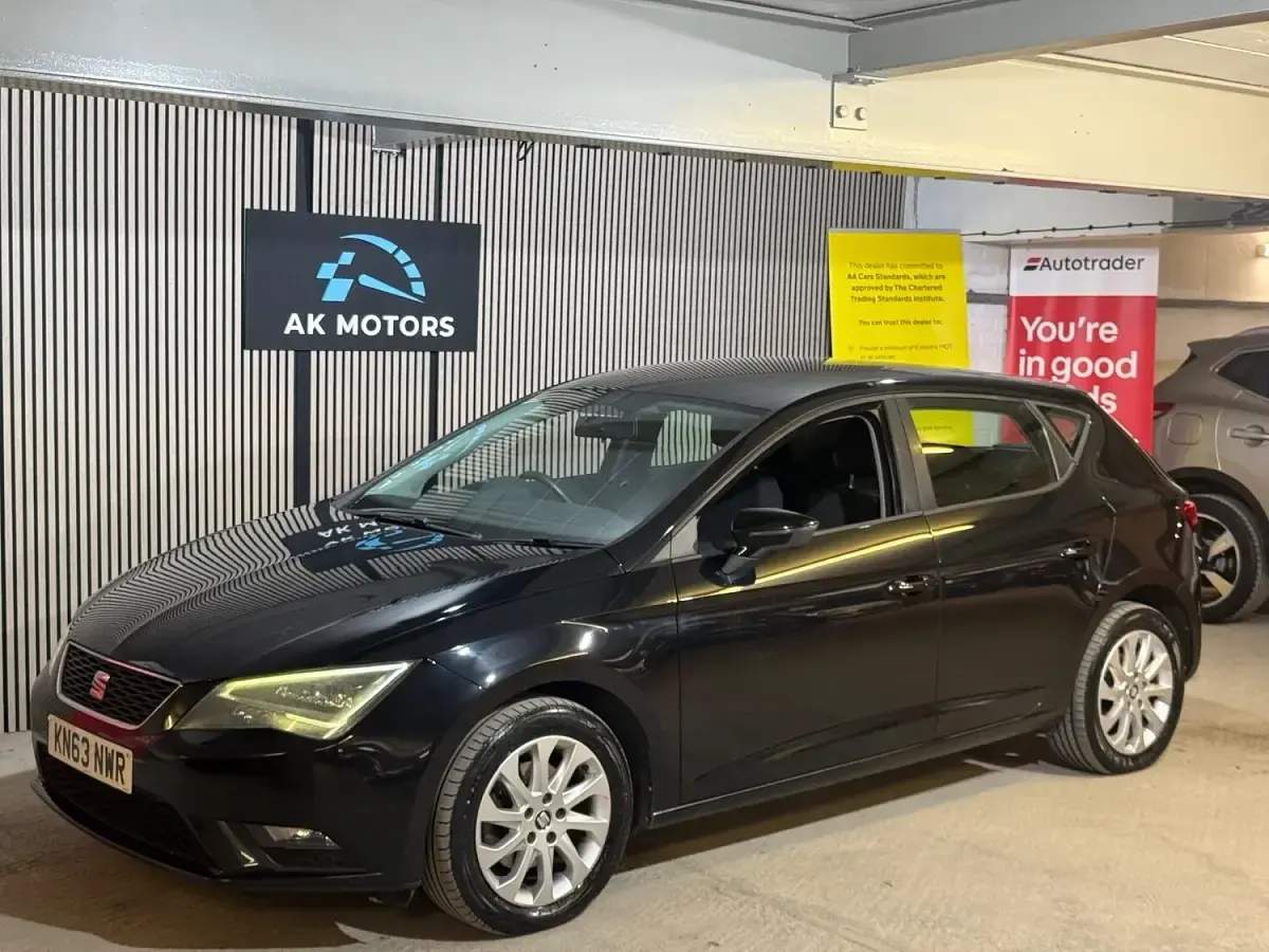 Used Seat Leon SE 110 HP (80 kW) 2013 Black Hatchback