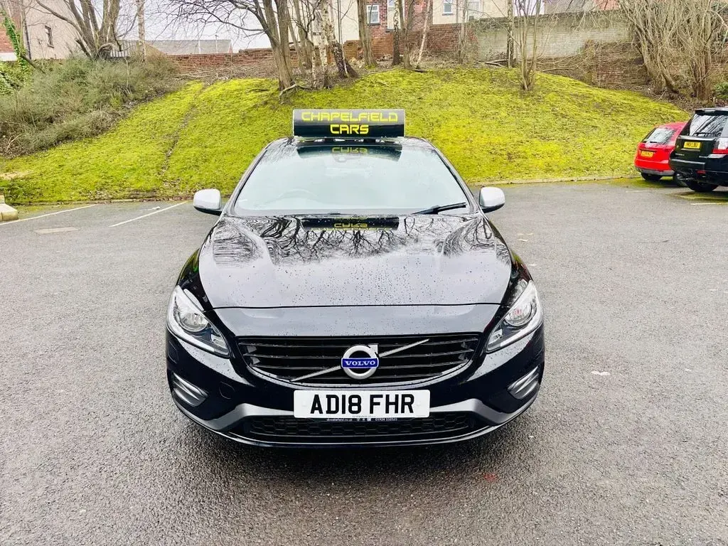 Used Volvo S60 R-Design 190 HP (139 kW) 2018 Black Sedan