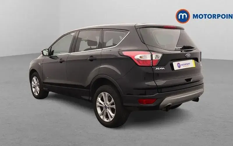 Usado Ford Kuga Titanium 182 CV (133 kW) 2018 SUV