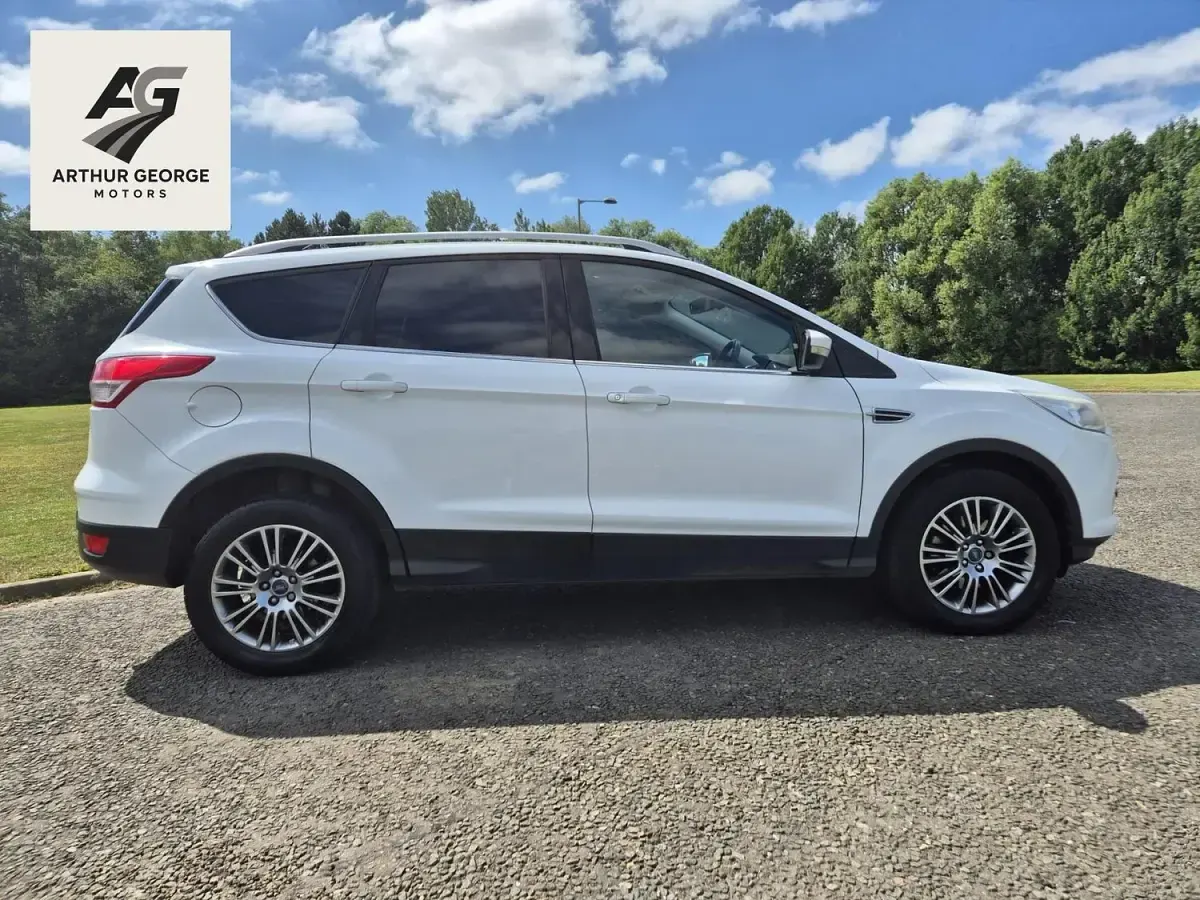 Used Ford Kuga Titanium 163 HP (119 kW) 2014 White SUV