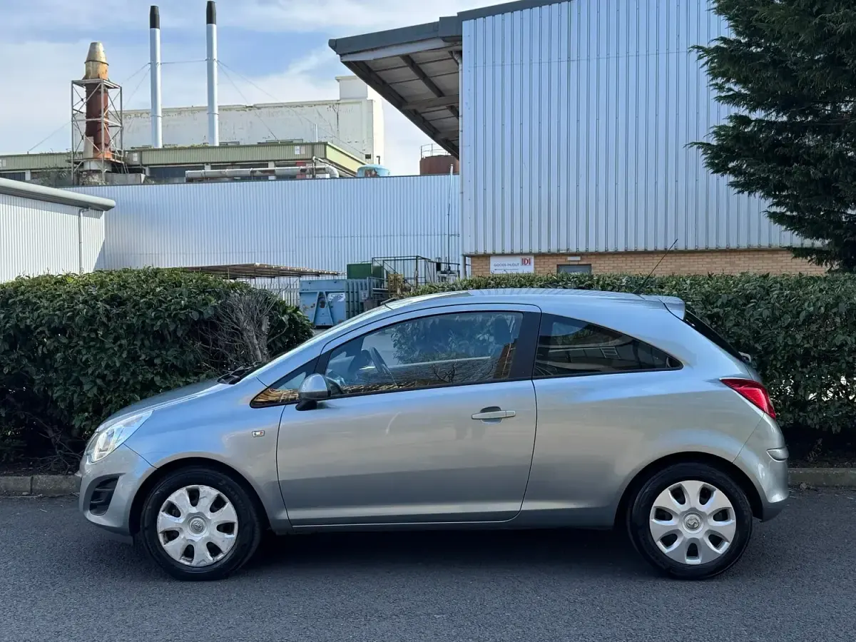 Used Vauxhall Corsa 2013 Silver Hatchback