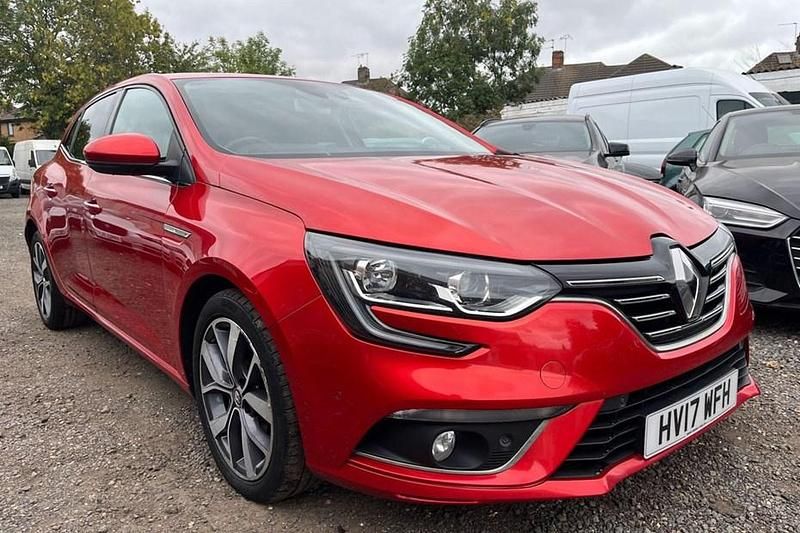 Red Used 2017 Renault Mégane IV Dynamique Hatchback | £5,995 (Fair price) - Image 1/1