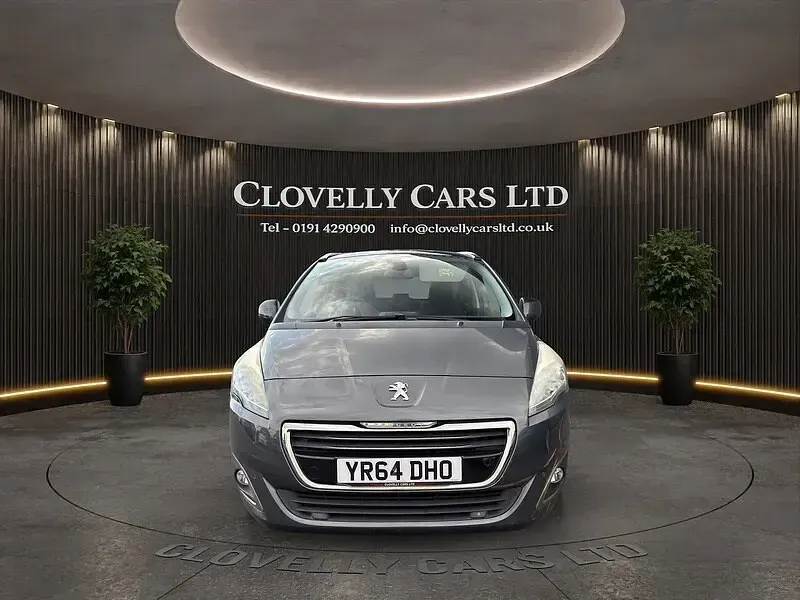 Used Peugeot 5008 Allure 115 HP (84 kW) 2014 Grey MPV