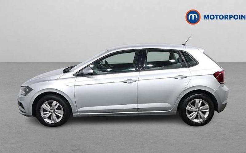 Used VW Polo SE 80 HP (58 kW) 2020 Silver Hatchback