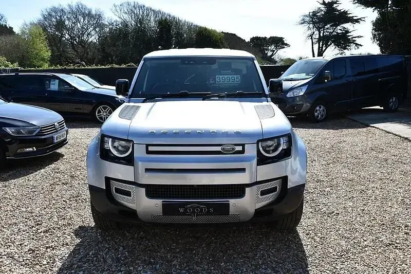 Usado Land Rover Defender S 2020 Plateado SUV