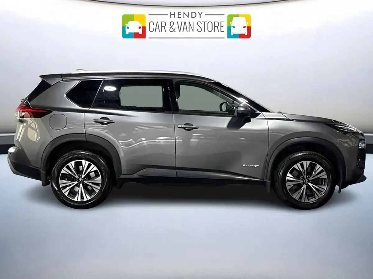 Used Nissan X-Trail N-Connecta 213 HP (156 kW) 2023 Grey SUV