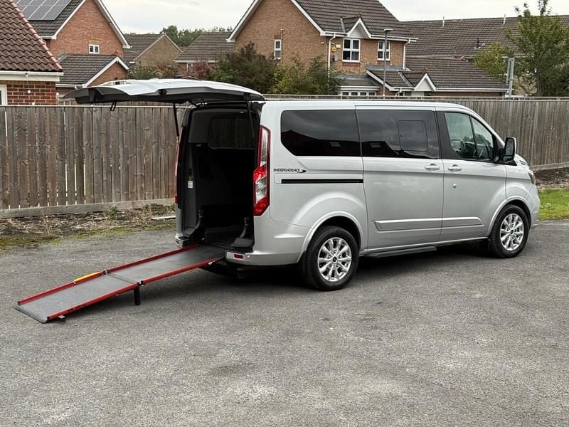 Silver Used 2019 Ford Tourneo Custom Titanium MPV | £16,895 (Super price) - Image 1/4