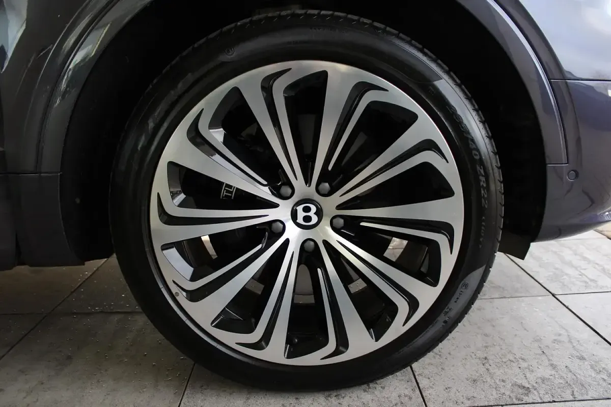 Used Bentley Bentayga 2022 Grey SUV