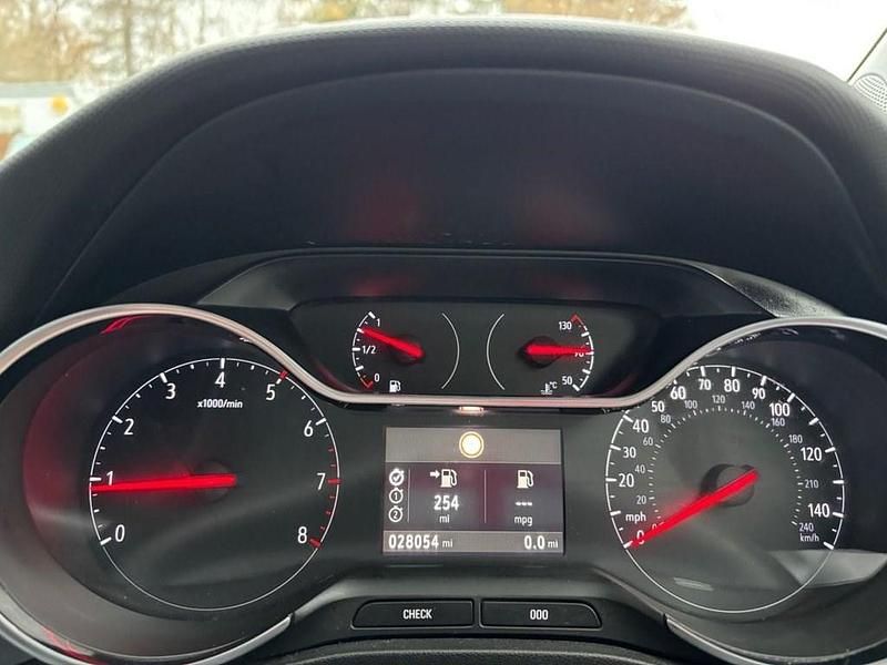 Used Vauxhall Crossland X Business Edition 130 HP (95 kW) 2019 Blue SUV