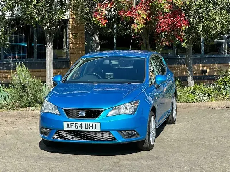 Usado Seat Ibiza 85 HP (62 kW) 2014 Azul Citadino